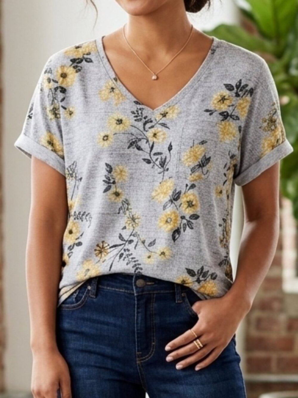 Style & Co Heather Gray Floral V-Neck Short Sleeve Cuffed T-Shirt Top Size 1X